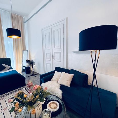 Csaky Palace 3 Bratislava Apartment Екстериор снимка