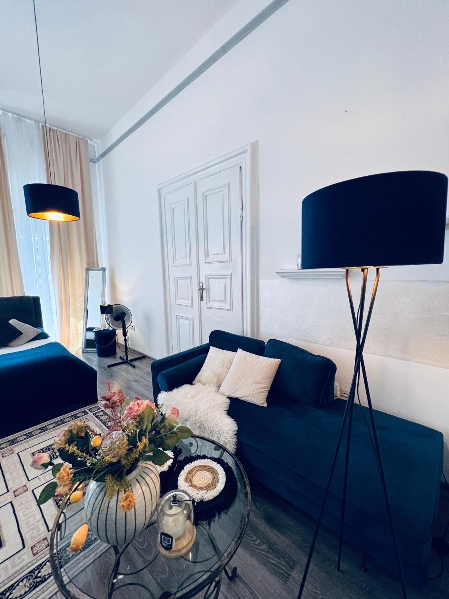 Csaky Palace 3 Bratislava Apartment Екстериор снимка